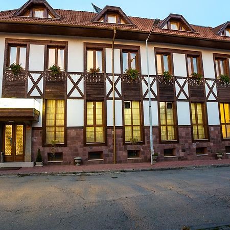 Family Hotel テテヴェン エクステリア 写真
