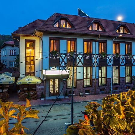 Family Hotel テテヴェン エクステリア 写真